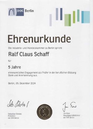 Ehrenurkunde der IHK für Ausbildung und Sicherheit.